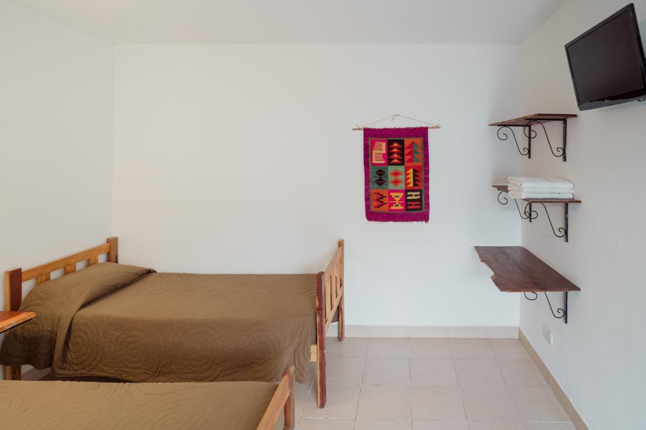 Aires De Cafayate Hostel Екстериор снимка